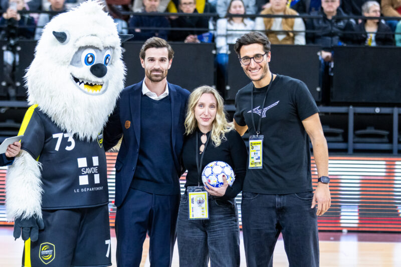 Mizuno, parrain de la soirée Planté de Bâton et de la rencontre face à Chartres