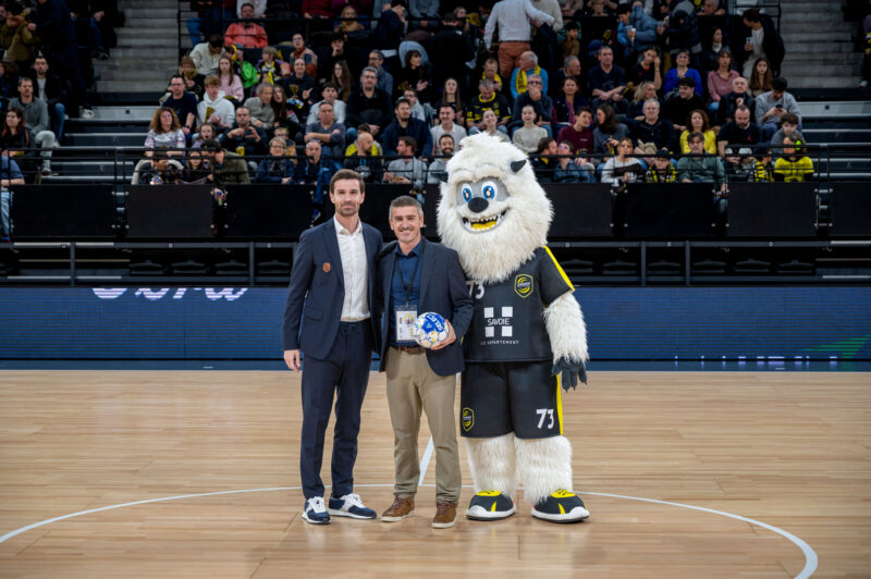 Ford Chambéry, Parrain de la rencontre face à Nîmes
