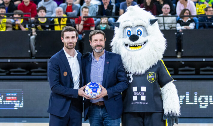 La Région Auvergne-Rhône-Alpes, Parrain de la rencontre face à Montpellier